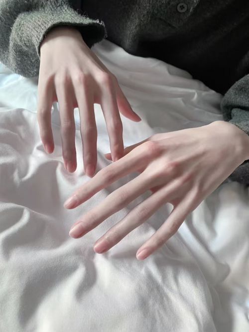 手膜哪个牌子值得入手？三款手膜真实测评总有一款适合你